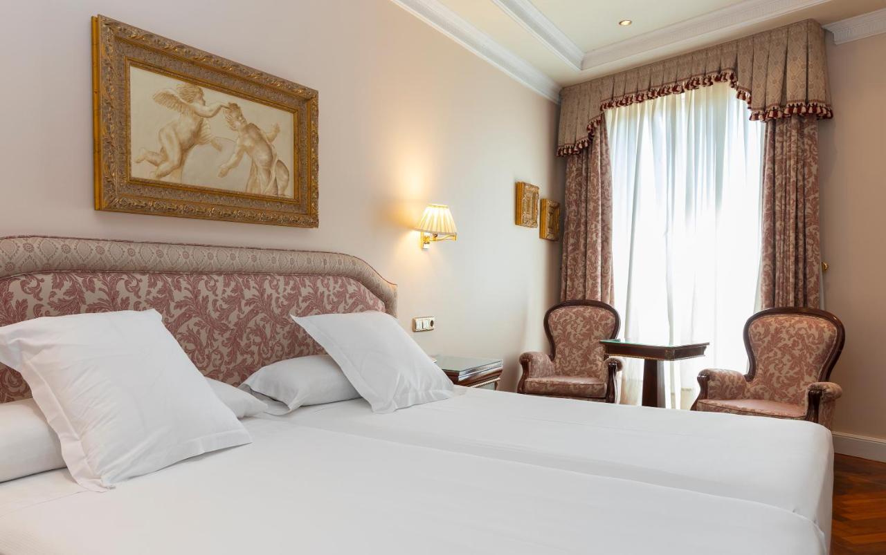 Hotel Alameda Palace Salamanca Kültér fotó